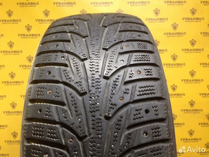 Hankook Winter I'Pike 215/50 R17 95T
