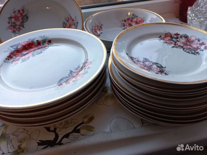 Набор столовой посуды