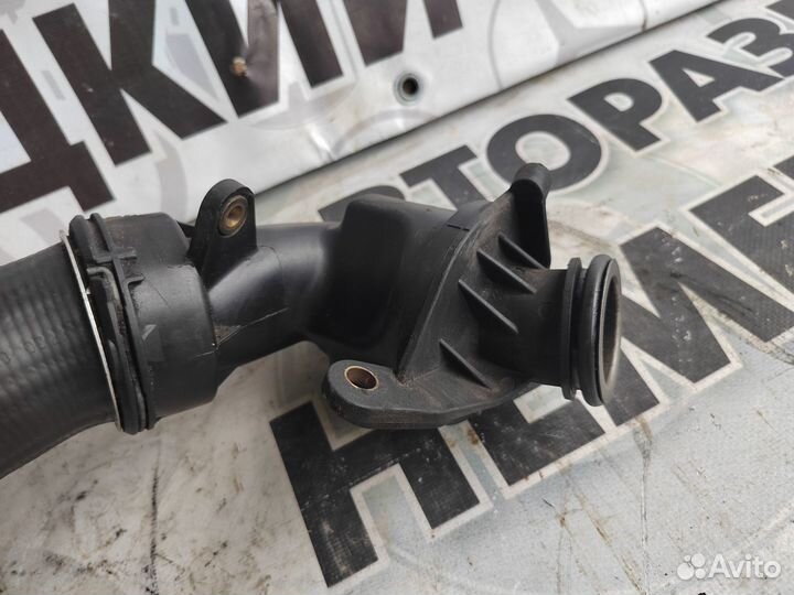 Патрубок интеркулера Mercedes W210