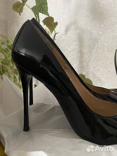 Туфли женские