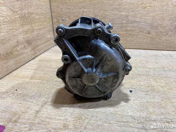 Насос гидроусилителя руля BMW E46 6756611