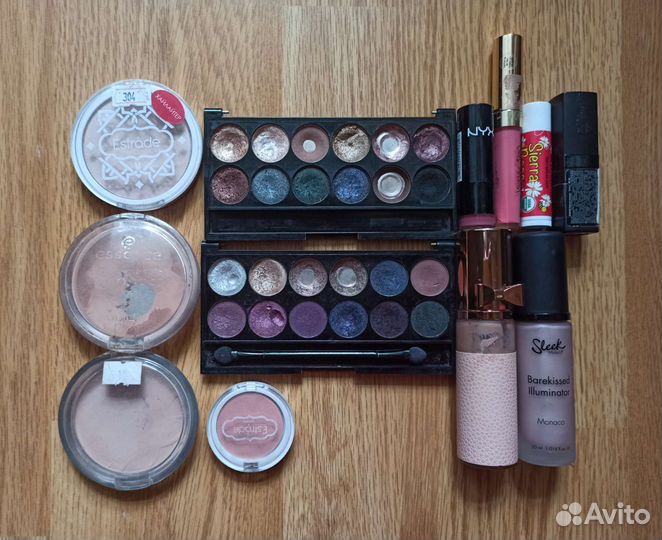 Набор косметики б/у