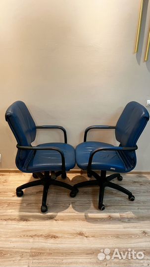 Компьютерное кресло кожаное бу