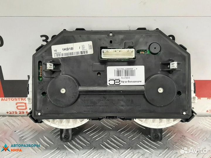 Щиток приборов (приборная панель) Nissan Juke YF15