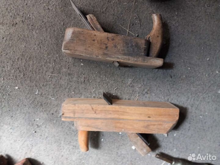 Топоры,бур по дереву,кувалды,молотки,рубанокссср