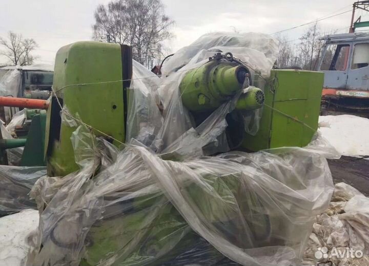 Зубофрезерный станок 5к324а