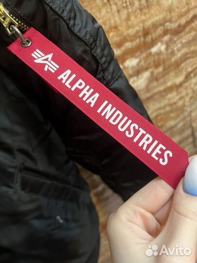 Бомбер alpha industries