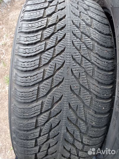 Nokian Tyres Hakkapeliitta R3 SUV 275/50 R20