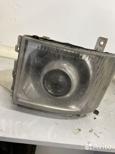 Фары isuzu NQR 90