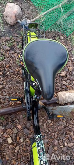 Велосипед колёса 16 stark