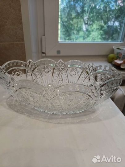 Ваза хрустальная