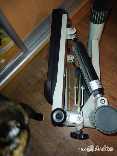 Тренажер для ног степпер