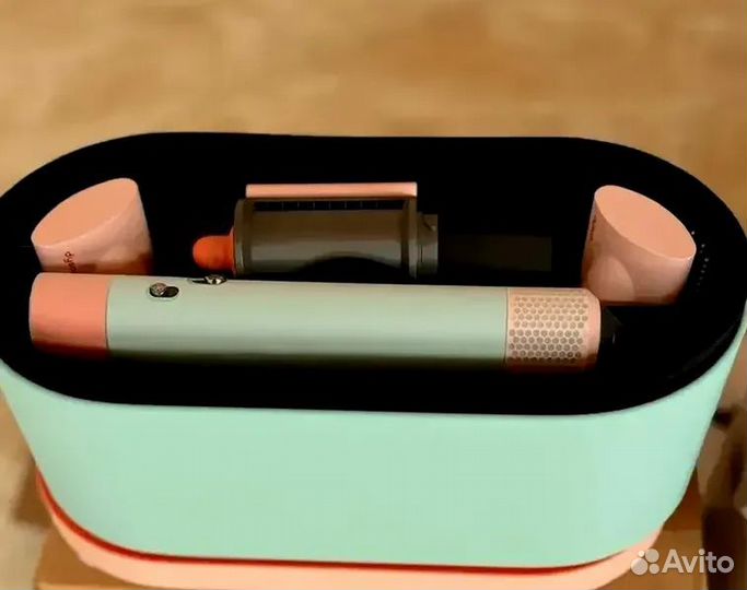 Стайлер Dysоn Фен