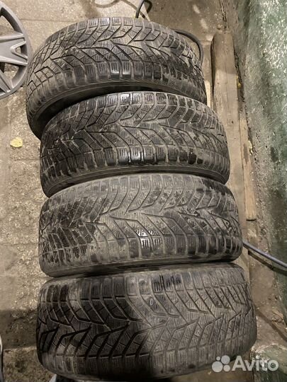 Yokohama W.Drive V905 235/55 R17 103V