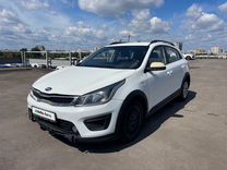 Kia Rio X-Line 1.4 AT, 2018, 198 486 км, с пробегом, цена 985 000 руб.