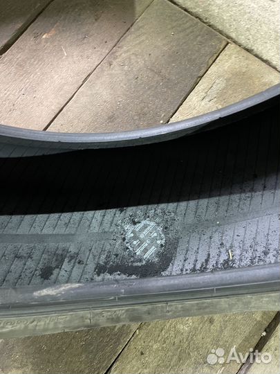 Bridgestone Blizzak Revo GZ 215/60 R17 96S