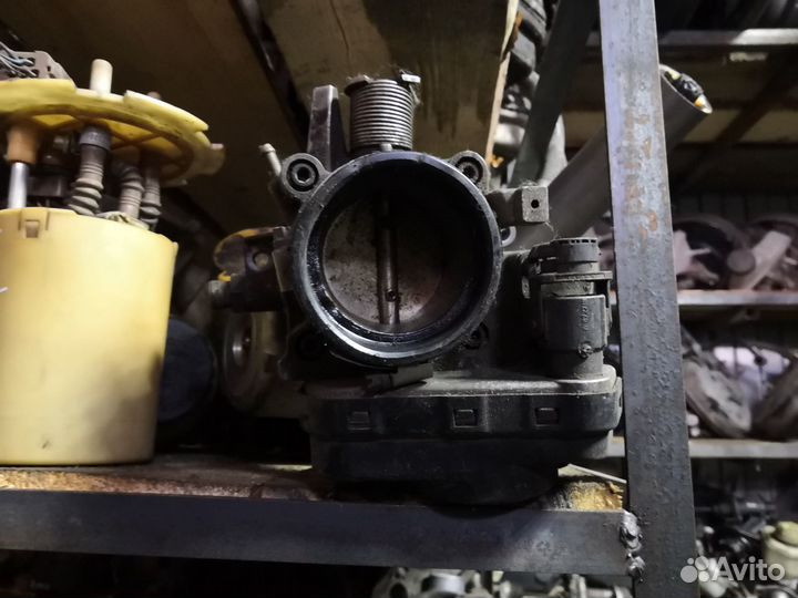 Дроссельная заслонка и др на Mercedes-Benz W210