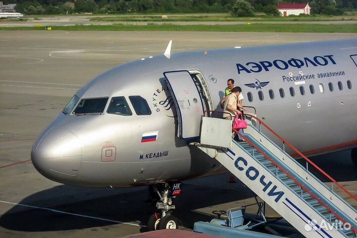 Повар холодного горячего цеха