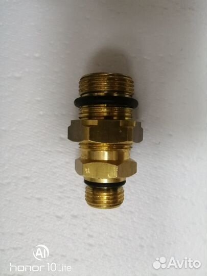 Фитинг прямой (латунь) М16*1,5-М22*1,5