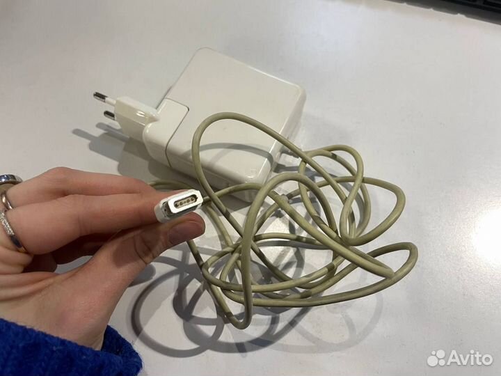 Зарядка Apple 60W MagSafe Power Adapter оригинал
