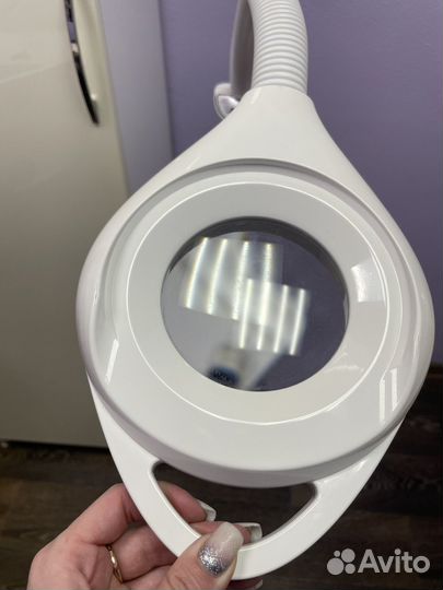 Лампа лупа настольная