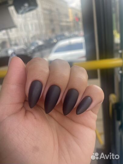 Мастер по маникюру записаться