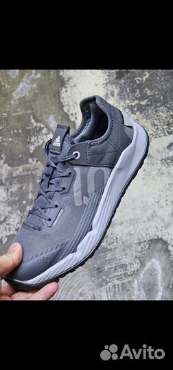 Кроссовки мужские