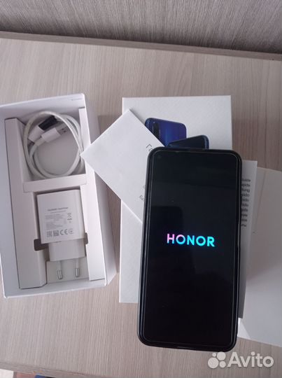 HONOR 20, 6/128 ГБ