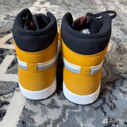 Air Jordan 1 Element Gore-Tex «Light Curry»