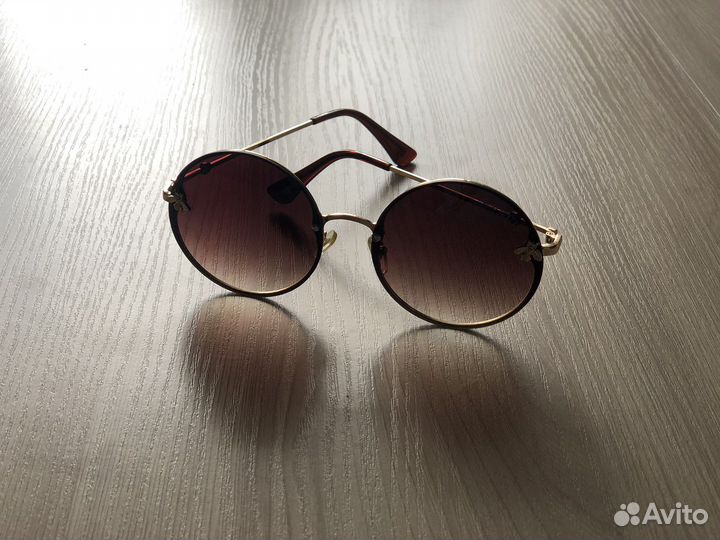 Солнцезащитные очки женские gucci