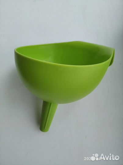 Воронка для заливки жидкости