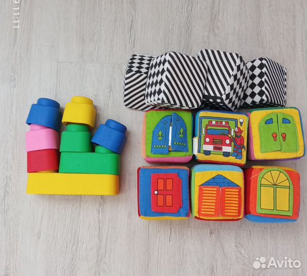 Развивающие игрушки пакетом от 3 мес