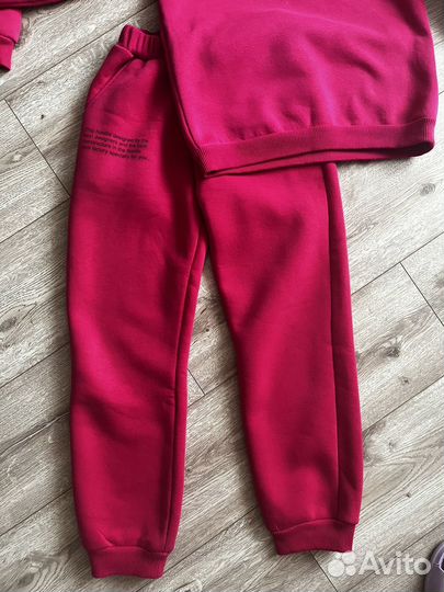 Спортивный костюм для девочки