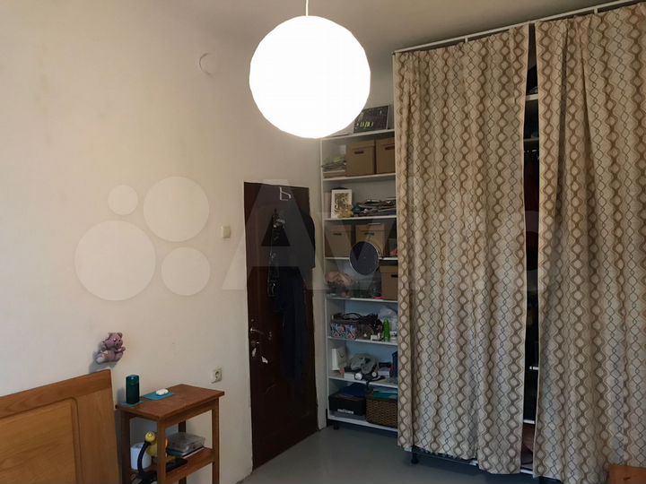 Комната 32 м² в 4-к., 4/5 эт.