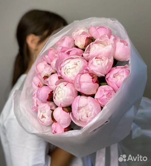 Букет пионов