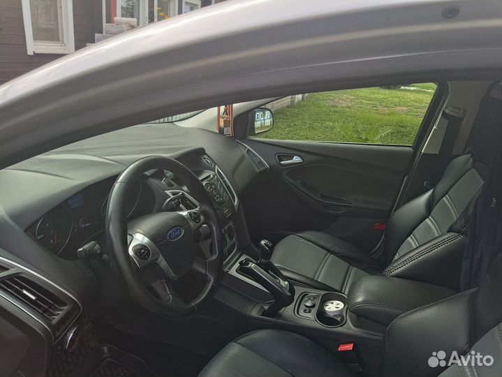 Ford Focus 1.6 МТ, 2012, 140 000 км