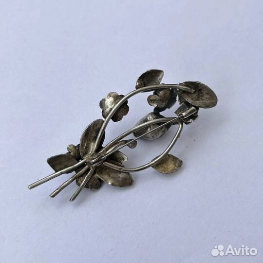Брошь Веточка