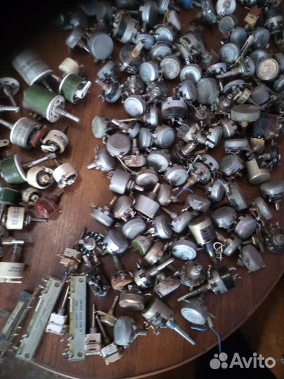 Галетные переключатели. Переменные резисторы СССР