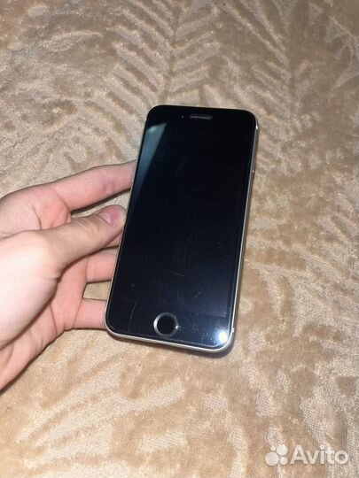 iPhone SE 2020 64GB