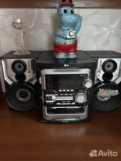 Музыкальный центр