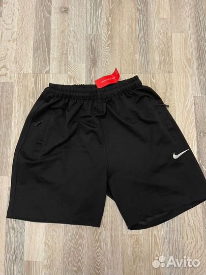 Шорты nike