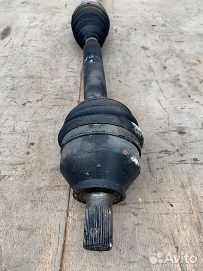 Привод передний правый Volvo V50 S40 2007-2012