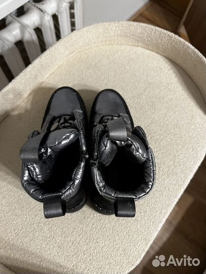 Ботинки женские