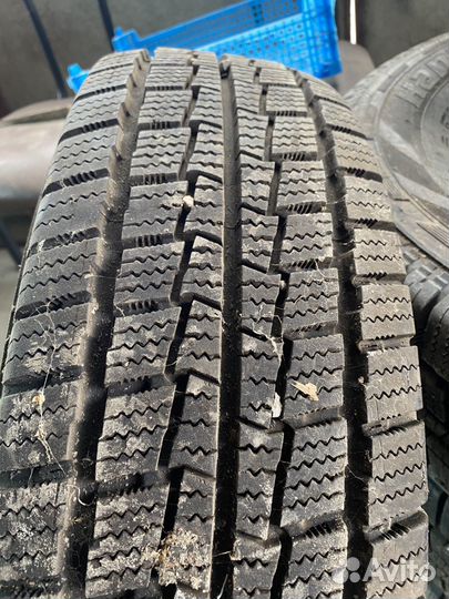 Hankook Winter RW06 205/75 R16C