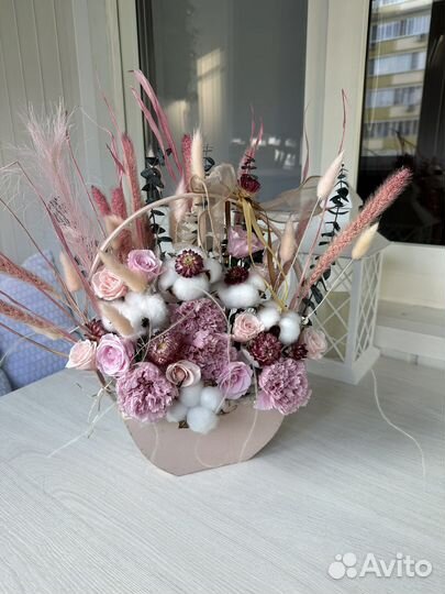 Композиция из стабилизированных цветов