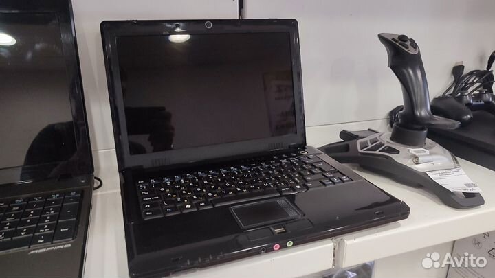 Нетбук RoverBook Navigator V211