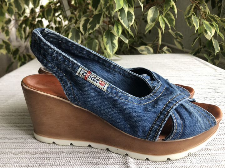 Босоножки джинсовые 37,5 размер