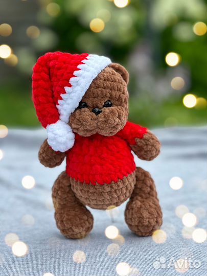 Вязаная игрушка - мини-мишка. Ручная работа