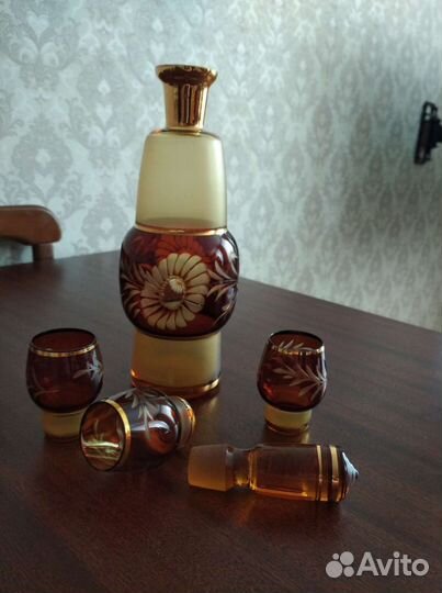 Графин стекло