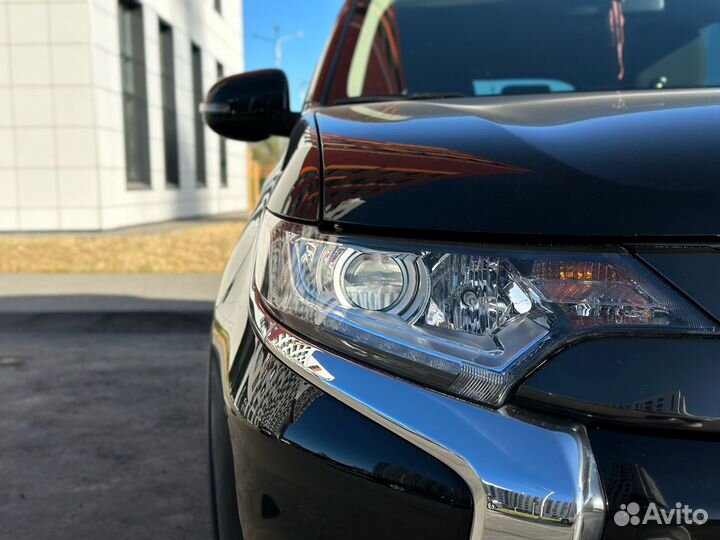 Mitsubishi Outlander 2.0 CVT, 2022, 106 800 км